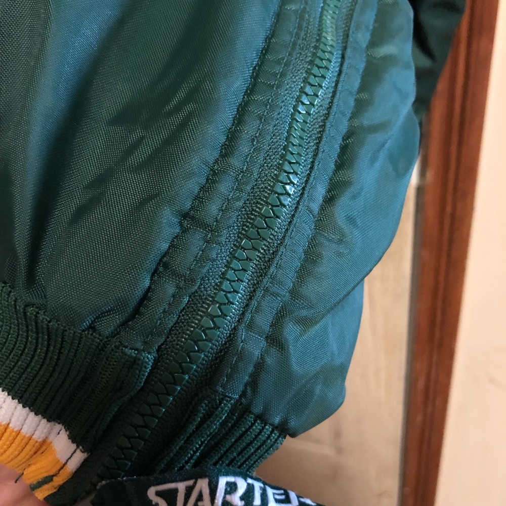 Vintage 90’s Packers Starter Jacket - Picture 7 of 9